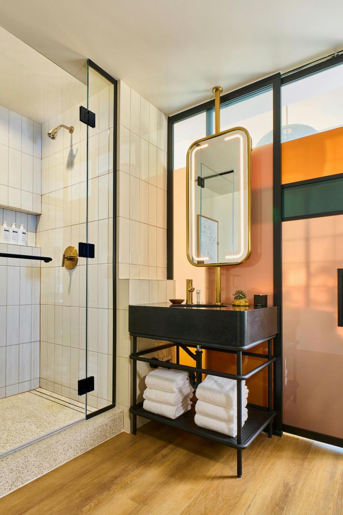 Hollywood Volume, A Tribute Portfolio Hotel ロサンゼルス エクステリア 写真